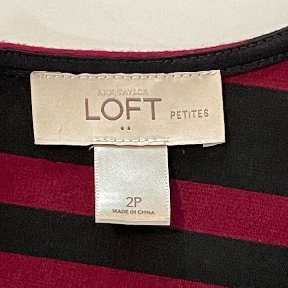 Loft Striped Sleeveless Dress Knee Length Scoop Neck Fitted Rom Com Dress - Picture 7 of 7